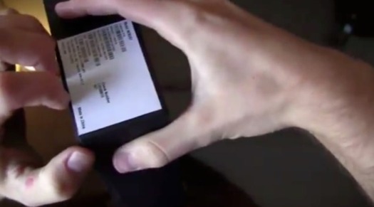 Google Nexus 7 et sa boite impossible à ouvrir Google Nexus 7 et sa boite impossible à ouvrir
