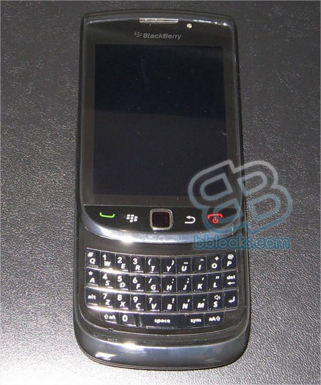 Palm Pre + Blackberry Bold + Blackberry Storm = Nouveau Blackberry Bold ?