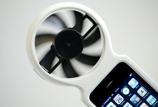 iFan - Recharger votre iPhone avec une éolienne