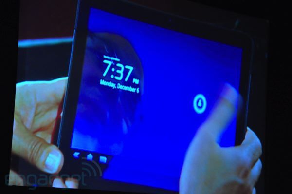 Android 3.0 - Google nous en dit plus et montre une tablette Motorola