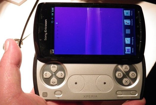 Sony Ericsson Xperia Play - Le 31 mars 2011 en Europe