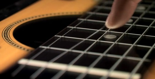 iPad 2 - Une pub qui donnerait envie de jouer de la guitare