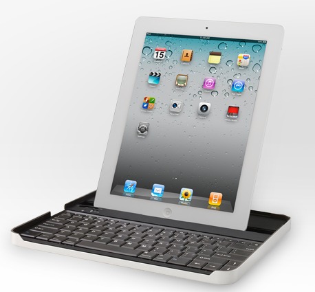 Logitech Keyboard Case - Et l'iPad 2 devient netbook