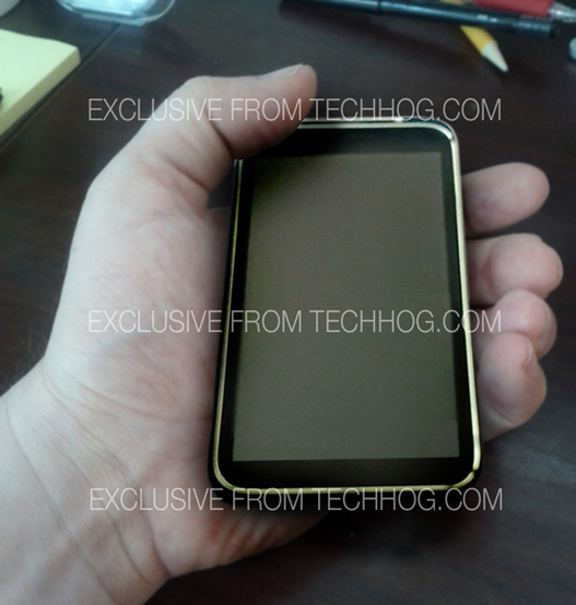Google Nexus 3 - Première image du futur Nexus par HTC ?