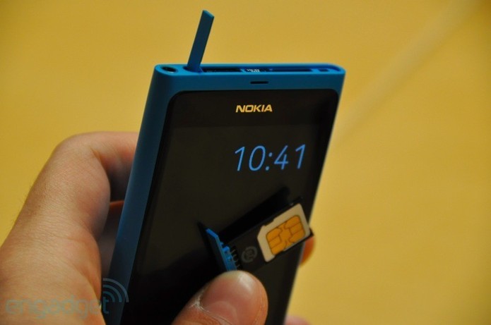 Nokia annonce le N9 sous Meego