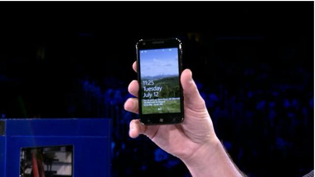 Windows Phone 7 - Microsoft a présenté 4 nouveaux téléphones