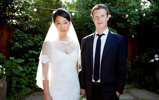 Mark Zuckerberg s'est marié samedi - Changement de statut sur Facebook