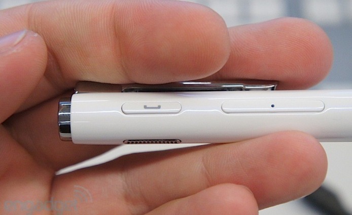 Samsung invente le Stylet Bluetooth - BT S Pen (photos et video de demo)