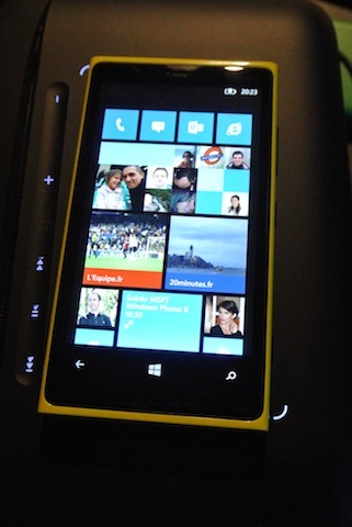 Windows Phone 8 - Prise en main du Nokia Lumia 920