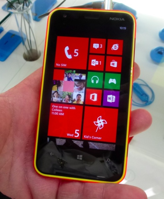 Nokia lance le Lumia 620 pendant LeWeb12  ( #LeWeb12 )