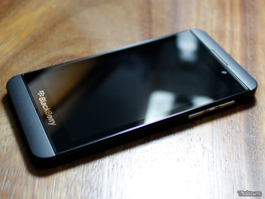 Blackberry 10 vs HTC 8X vs iPhone 5 vs Galaxy S3 - test du navigateur