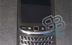Palm Pre + Blackberry Bold + Blackberry Storm = Nouveau Blackberry Bold ?