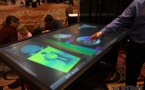 Une impressionnante table tactile de 84 pouces multi-touch chez 3M
